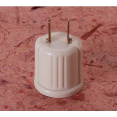 E27 to 2 pin bulb adapter 110V